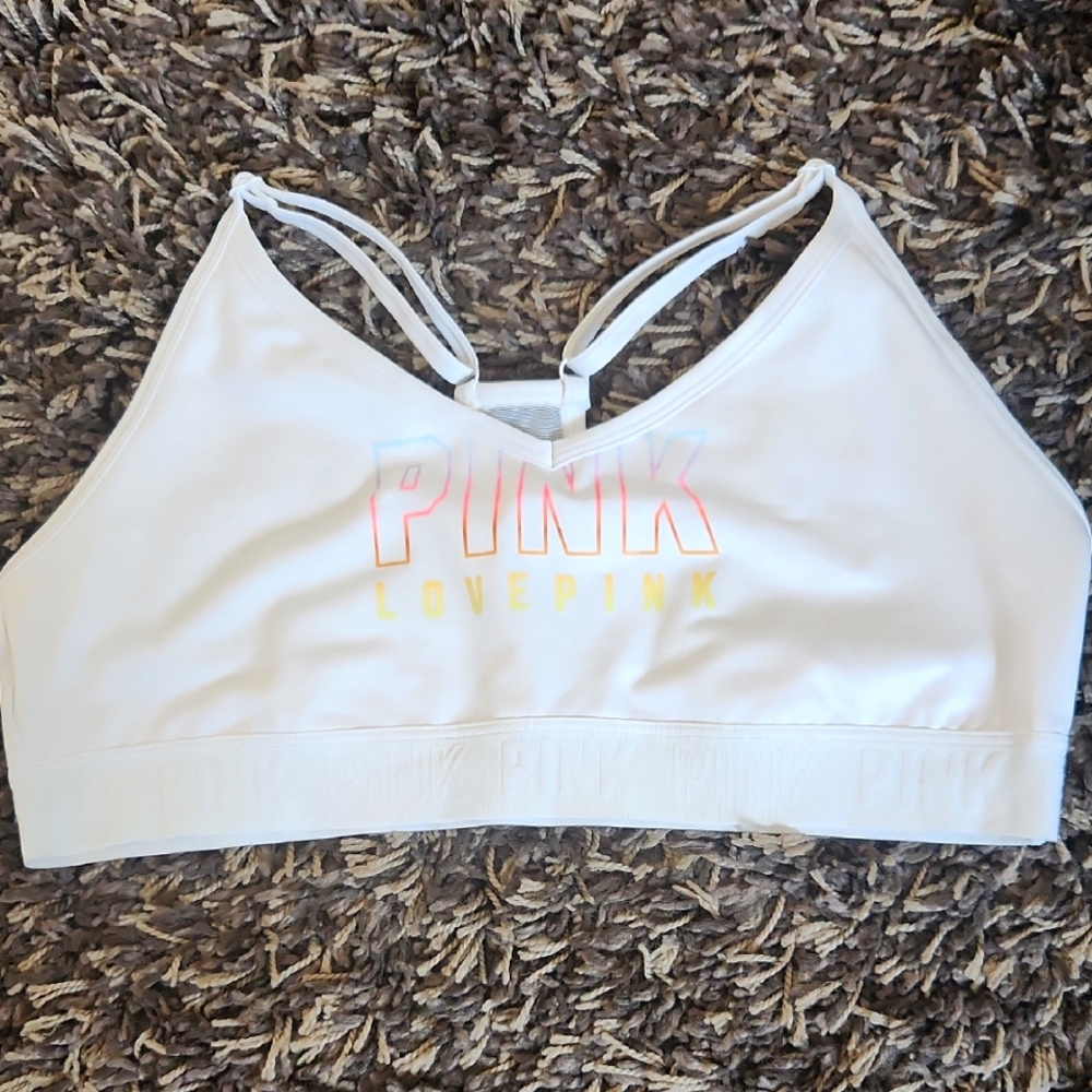 Victoria's Secret Pink Sports Bra!